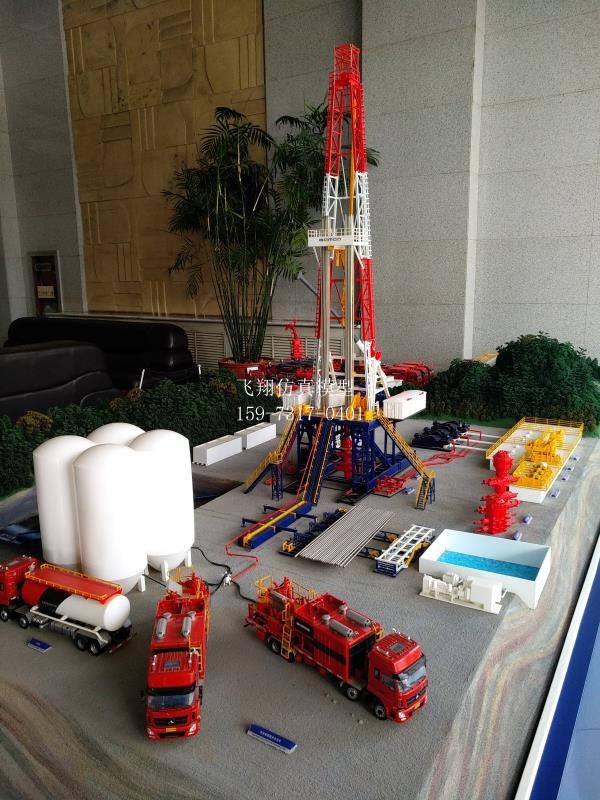 自動化綠色鉆機模型