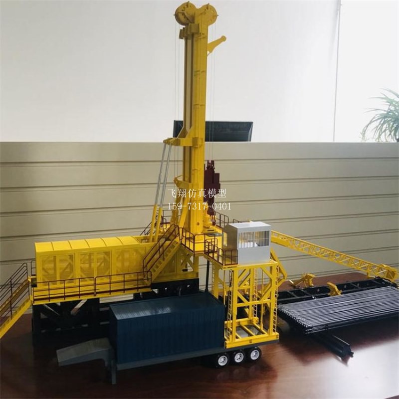 立式打樁機(jī)模型